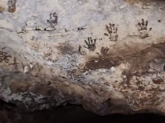 В мексиканской пещере нашли картины индейцев майя