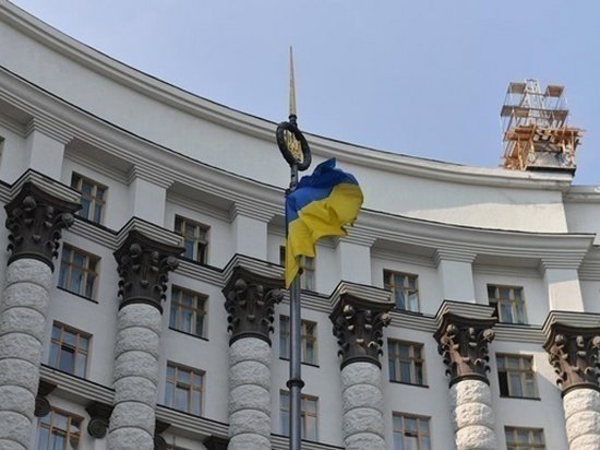 Опубликованы три сценария развития экономики Украины