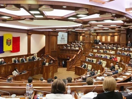 В Молдове определились с датой выборов в парламент