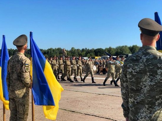 В Украине официально изменят воинское приветствие в армии
