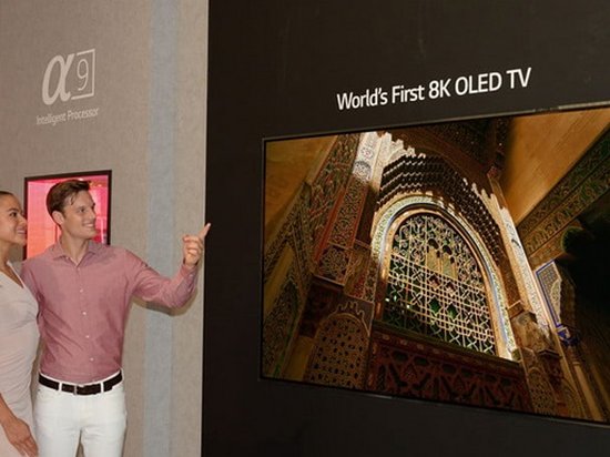 LG представила первый OLED-телевизор с 8K