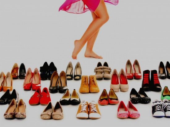 Какая обувь должна быть у каждой девушки?