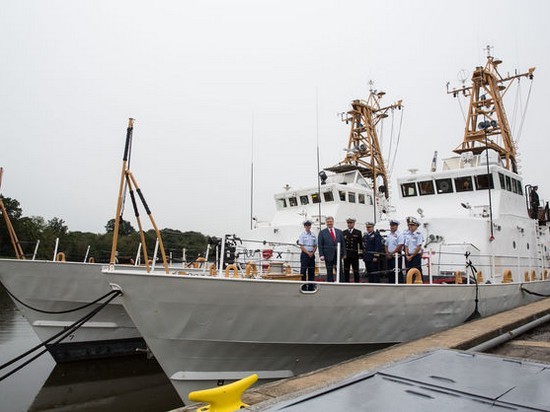 США передали Украине два катера класса Island