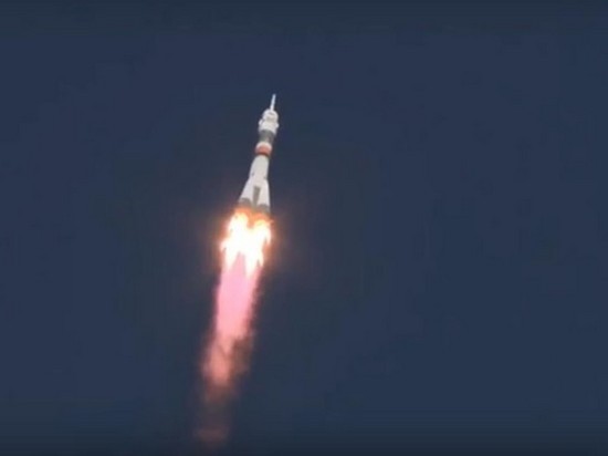 РФ не смогла запустить Союз с экипажем для МКС