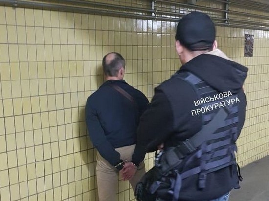 В Киеве офицеров полиции задержали на взятке в $50 тысяч