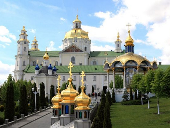 В РПЦ отреагировали на решение Минюста по Почаевской Лавре