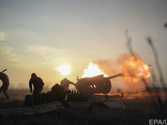 Парламент ввел военное положение в ряде областей Украины