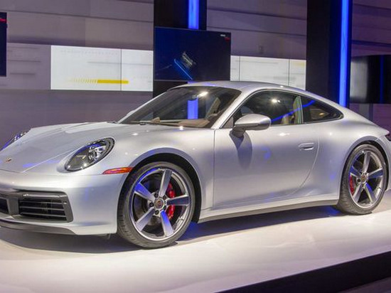 Возвращение легенды. В Лос-Анджелесе представили новое поколение Porsche 911