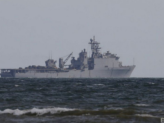 США готовятся направить в Черное море военный корабль — CNN