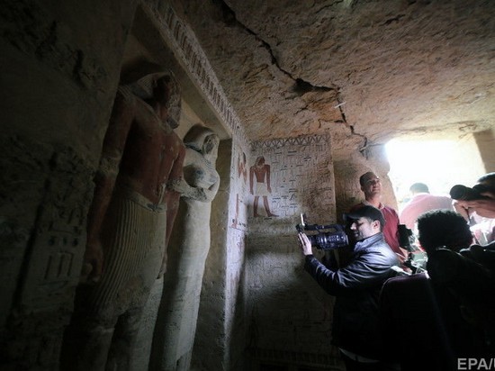 В Египте обнаружили нетронутую гробницу с отлично сохранившимися рисунками