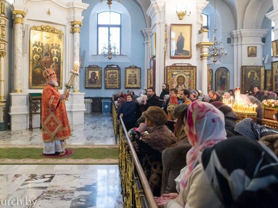 Православным белорусам запретили молиться в храмах Православной церкви Украины