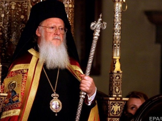 Сегодня Вселенский патриарх подпишет томос для ПЦУ, а завтра вручит его митрополиту Епифанию