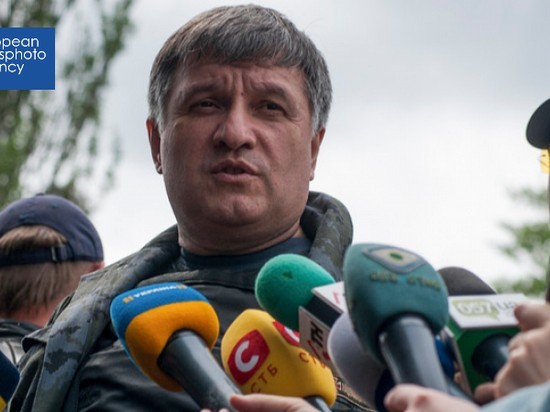 Аваков сообщил о нарушениях в ходе проведения предвыборной агитации