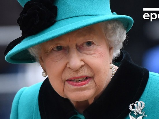 Королеву Елизавету II могут эвакуировать из Лондона