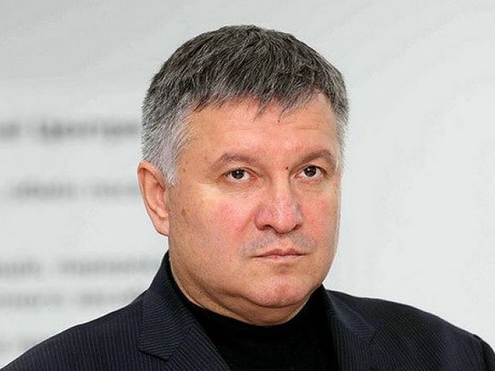 Ни один из кандидатов в президенты Украины не получит преференций — Аваков