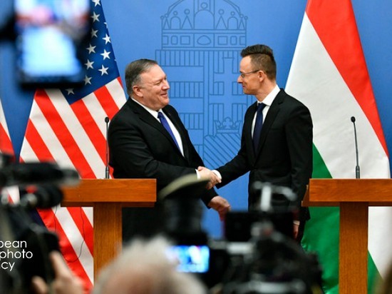 Госсекретарь США предостерег Венгрию от влияния РФ и Китая