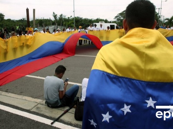 Гуайдо объявил о новых массовых акциях в Венесуэле