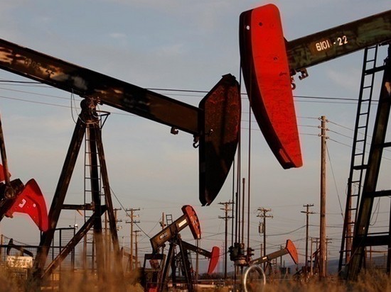 Мировые цены на нефть превысили $67 за баррель