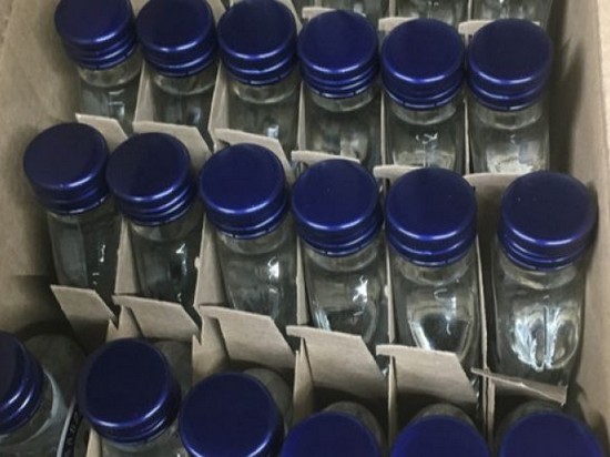 В Нидерландах изъяли 90 тысяч бутылок российской водки, предназначенной для Ким Чен Ына