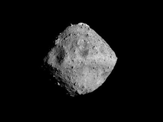 Японский зонд Хаябуса-2 «обстрелял» астероид Рюгу