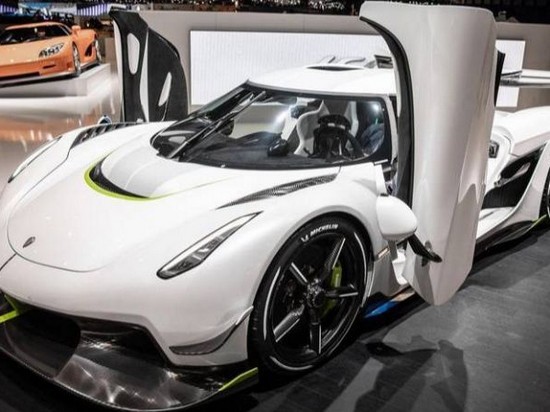 Монстр. Koenigsegg показала 1600-сильную модель Jesko в Женеве