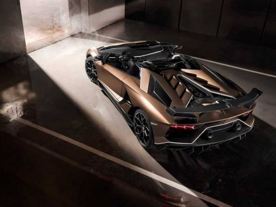 Lamborghini разрабатывает специальную модификацию Aventador