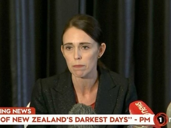 Один из самых мрачных дней в истории: премьер Новой Зеландии прокомментировала стрельбу в мечетях