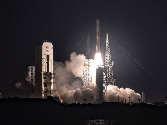 В США запустили ракету Delta 1V с военным спутником связи