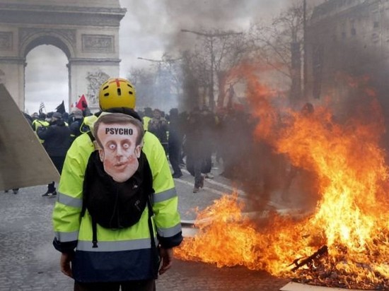 Франция запретит акции «желтых жилетов» в самых горячих точках страны