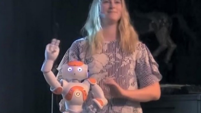 В США был создан робот-комик