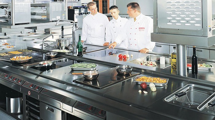 Тонкости выбора профессионального кухонного оборудования для общепита