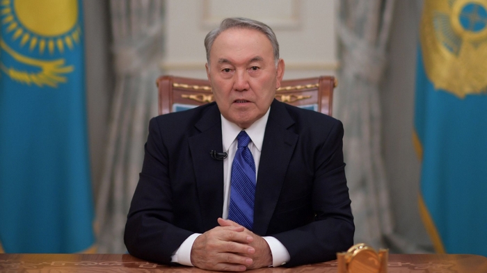 Назарбаев принял окончательное решение об уходе в отставку