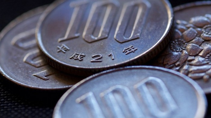 Япония побила исторический рекорд по размеру госдолга