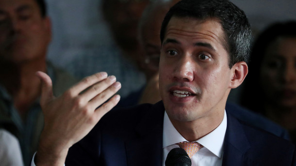 Гуайдо считает, что власти Венесуэлы хотят закрыть национальный парламент