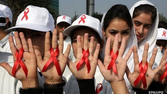 Супрун озвучила, сколько украинцев живут с ВИЧ-инфекцией