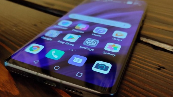 Вопреки запретам: Huawei обновит Android на 20 смартфонах