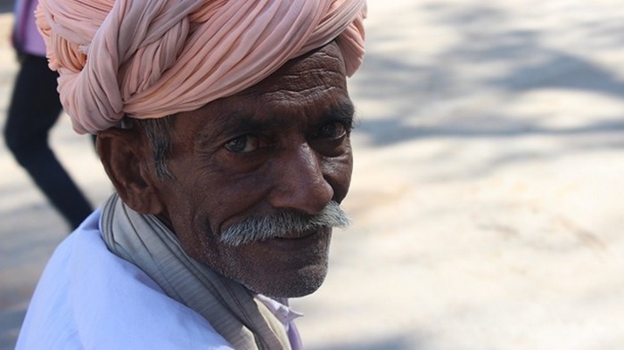 Покойник ожил на похоронах в Индии