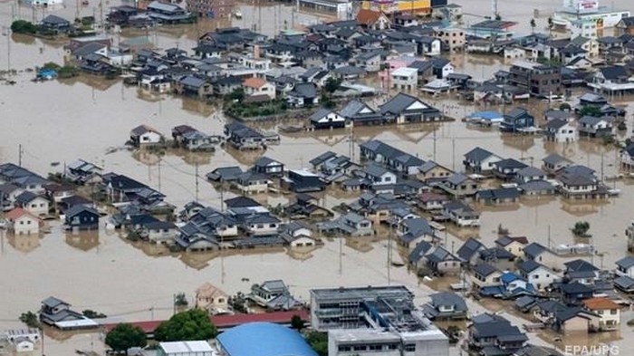 В Японии из-за ливней эвакуируют тысячи людей