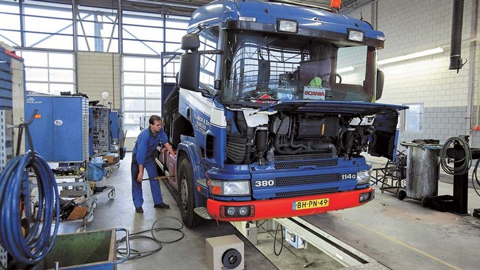 ремонт грузовых автомобилей