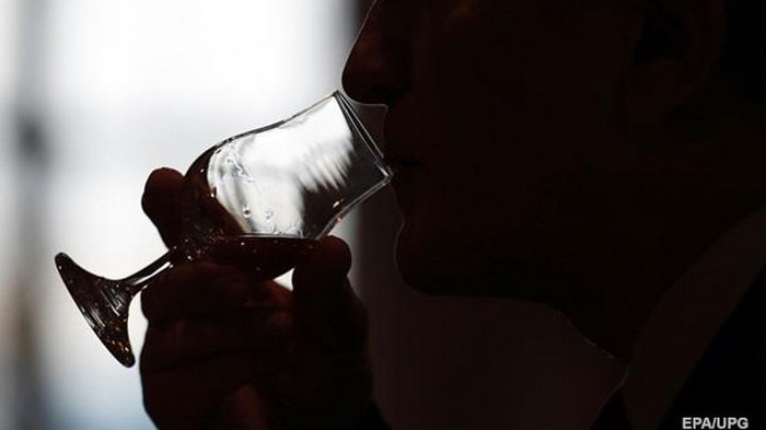 Ученые создали искусственный язык для дегустации виски