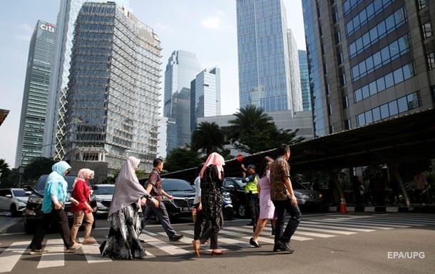 Президент Индонезии официально предложил перенести столицу