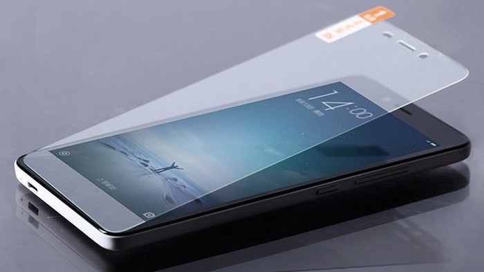 защитное стекло для смартфона