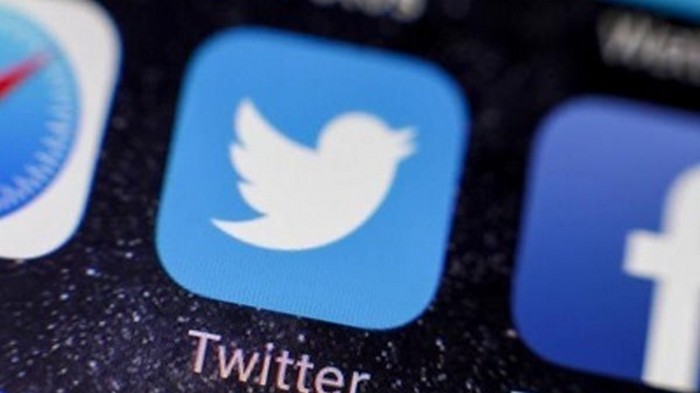Twitter и Facebook заблокировали сотни страниц из Китая