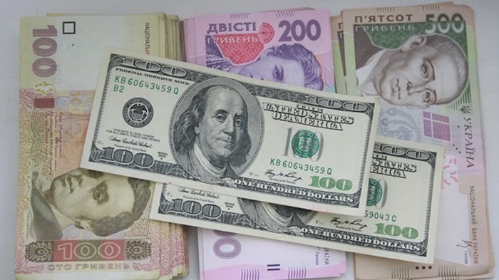 Курс валют на 21 августа: гривна немного укрепилась