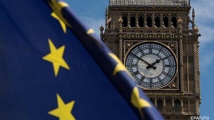 Палата лордов Британии одобрила запрет жесткого Brexit