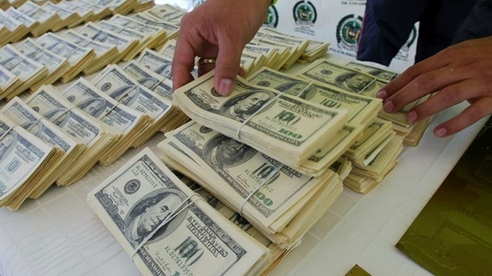 Нацбанк резко увеличил выкуп валюты на межбанке