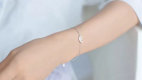 серебряный браслет