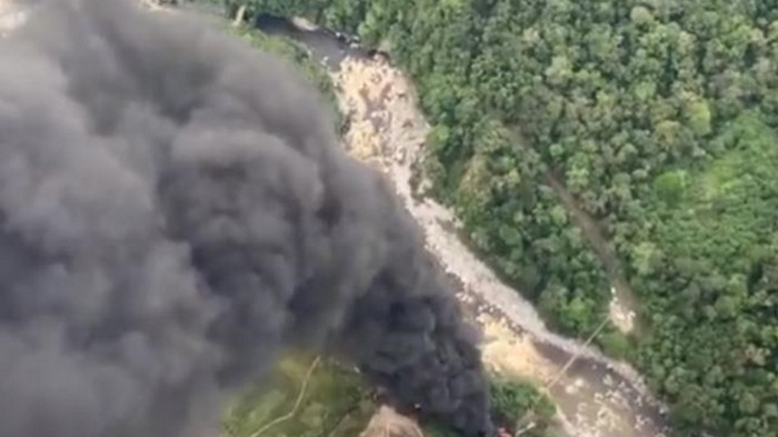 В Колумбии взорвали нефтепровод