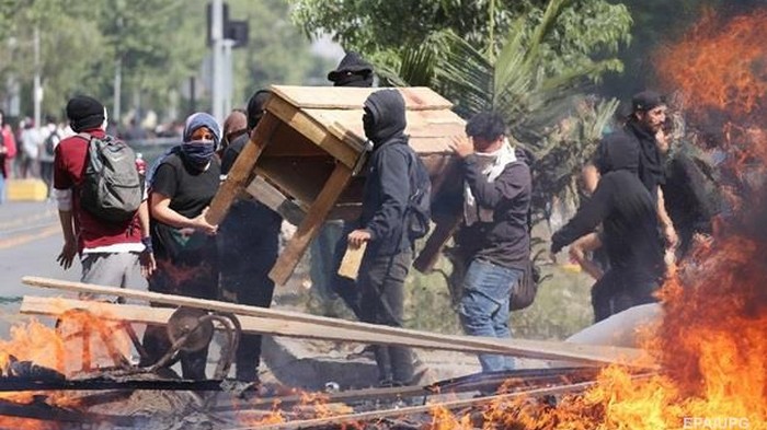 Число пострадавших в ходе протестов в Чили превысило 500