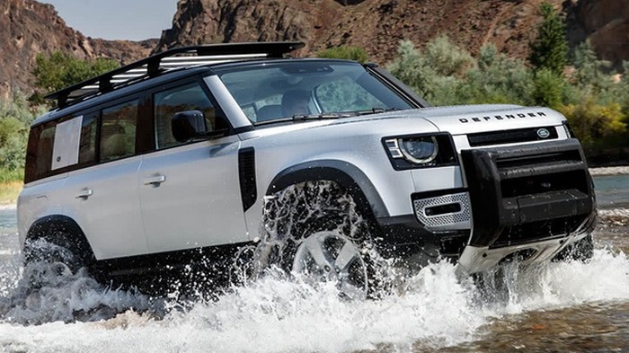 Заряженный Land Rover Defender получит мотор от BMW